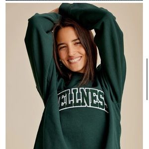 Sporty & Rich Forest Wellness Ivy crewneck size small